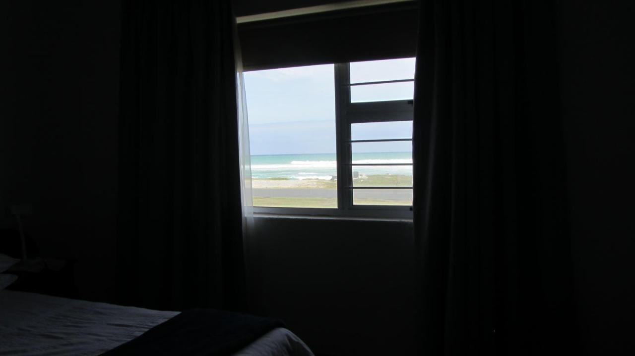 Swem Jannie Apartment Struisbaai Bagian luar foto
